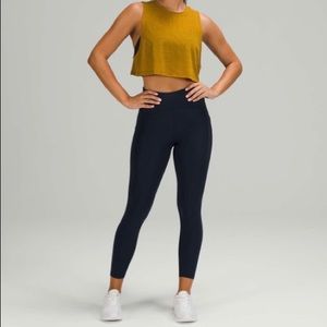 Lululemon Power Thru High Rise Tight 25"
True Navy